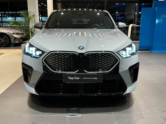 BMW iX2 64,8 KW ELÉTRICO XDRIVE30 M SPORT